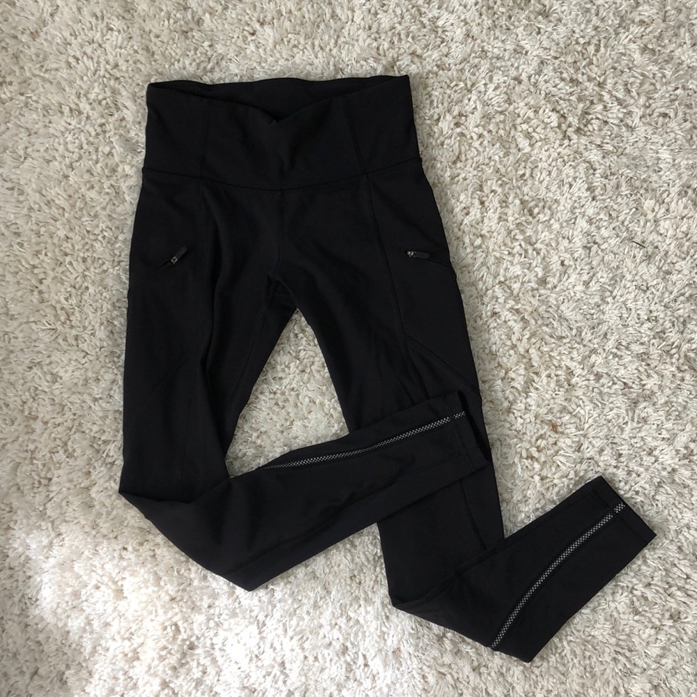 LONG BLACK LULULEMON LEGGINGS